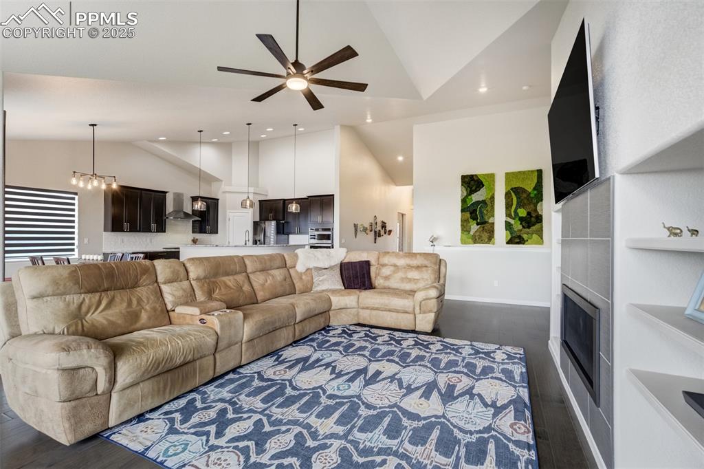 Image 13 of 48: Living Room