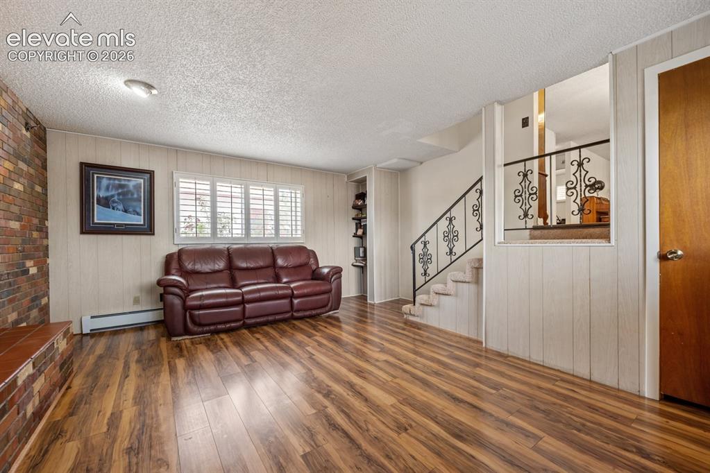 Image 13 of 28: Living Room