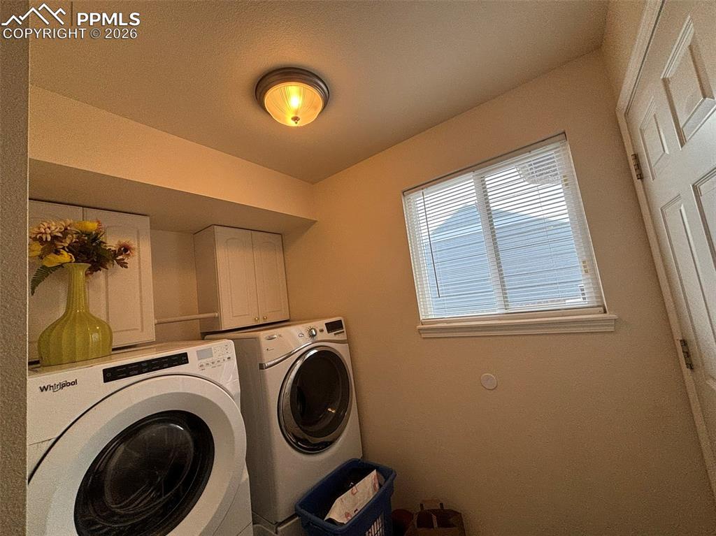 Image 19 of 44: Laundry