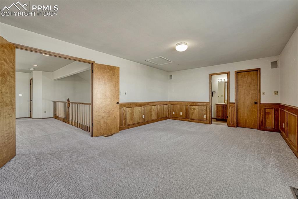 Image 38 of 50: 2nd level, 2nd primary