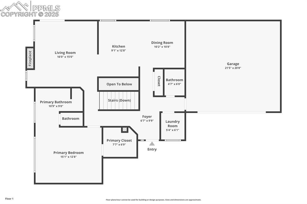 Image 49 of 50: View of room layout