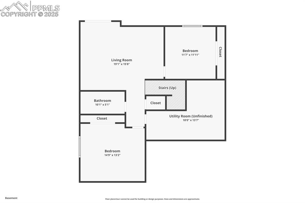 Image 50 of 50: View of room layout