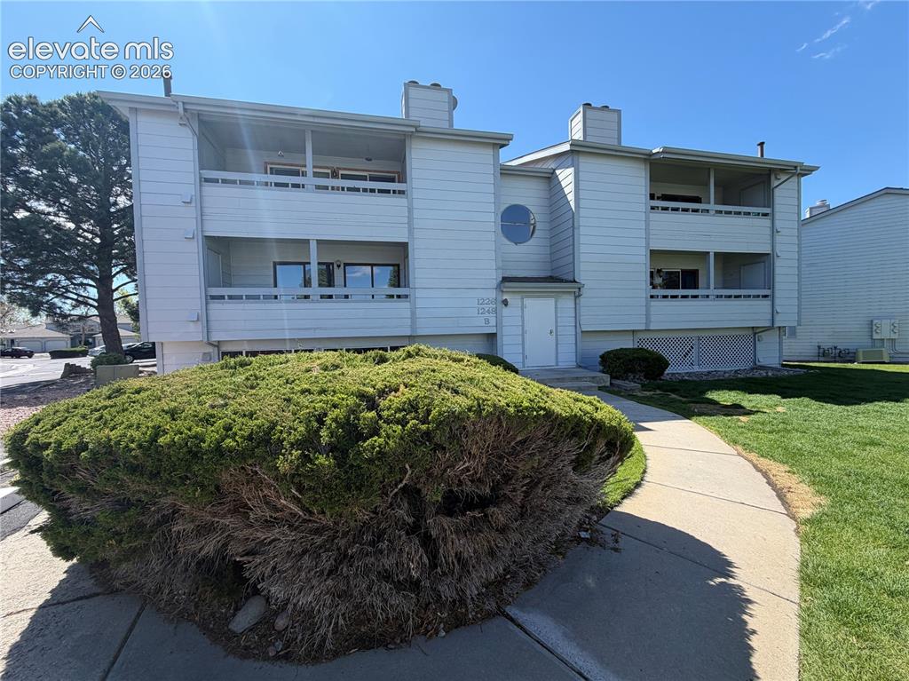 Image 1 of 16: Front of Structure