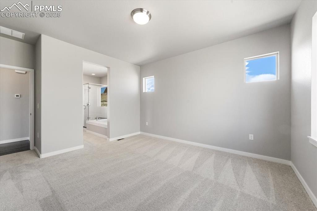 Image 16 of 37: Master Bedroom