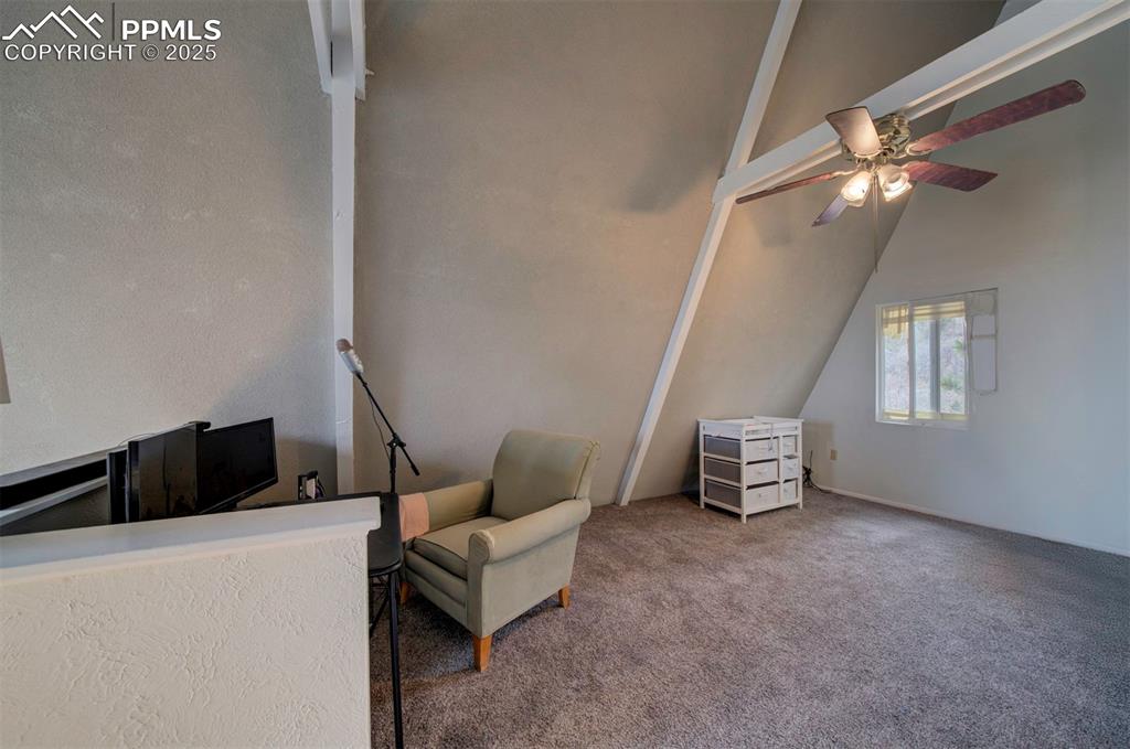Image 12 of 15: Sitting Room