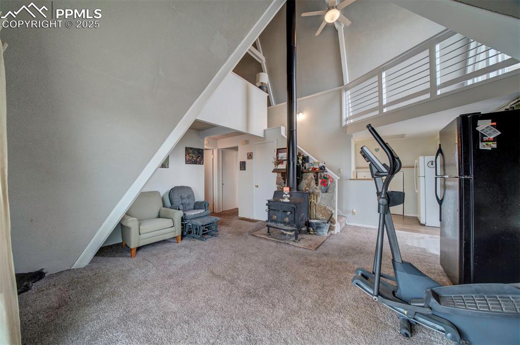 Image 4 of 15: Exercise Room