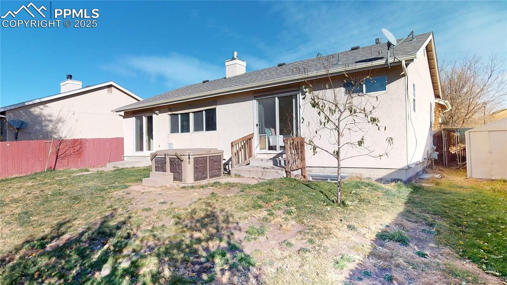 Image 11 of 24: Back of Structure