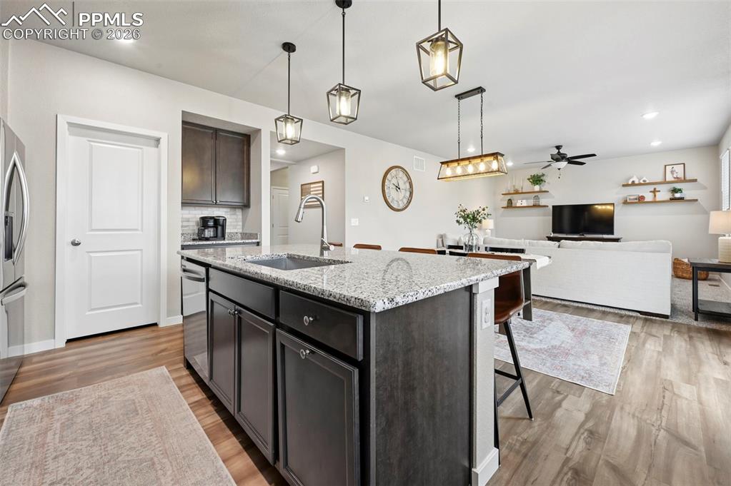 Image 11 of 42: Kitchen