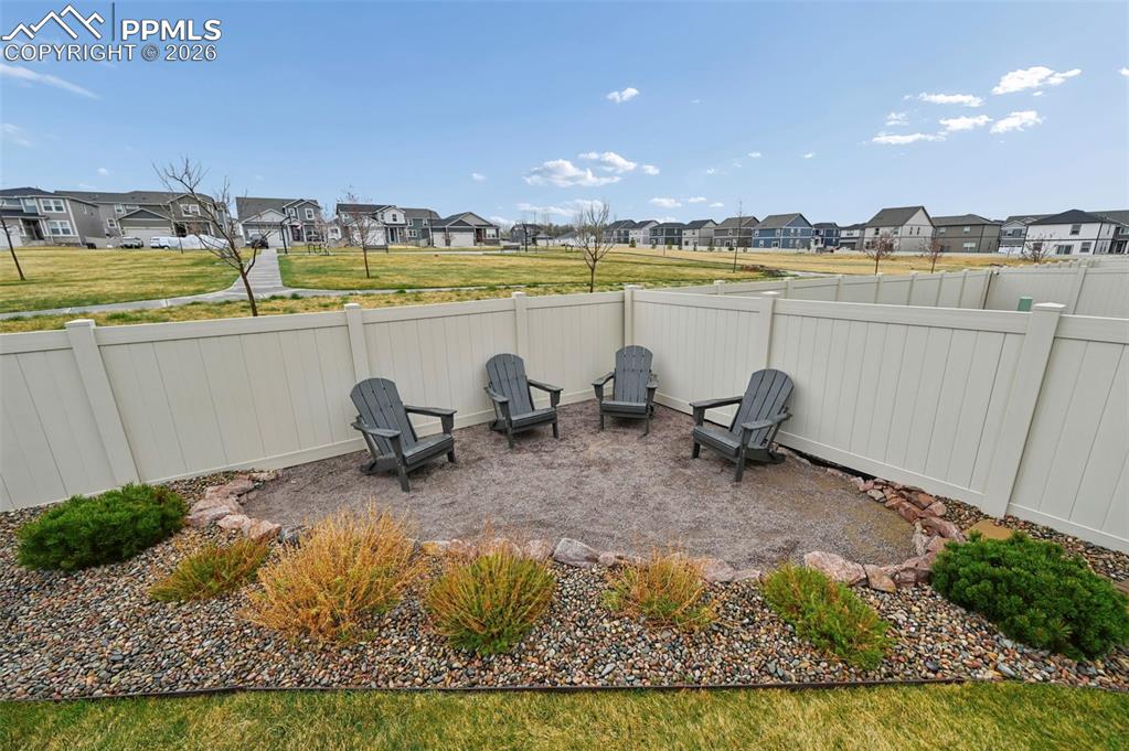 Image 38 of 42: Patio