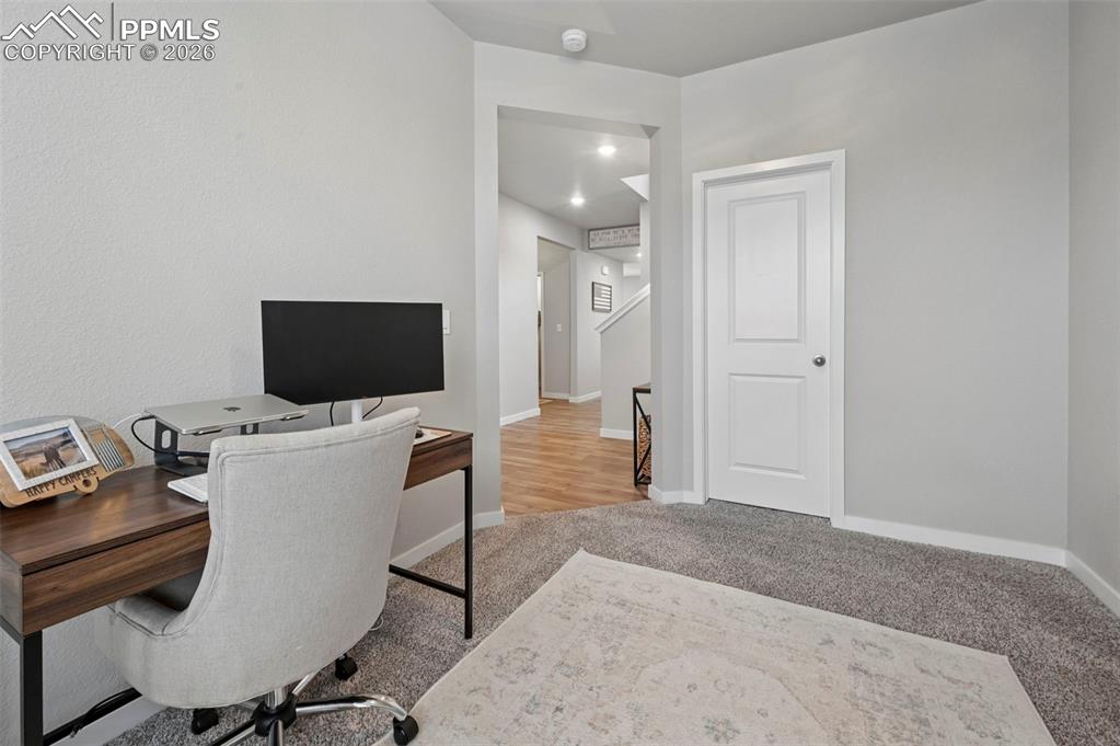 Image 5 of 42: Office