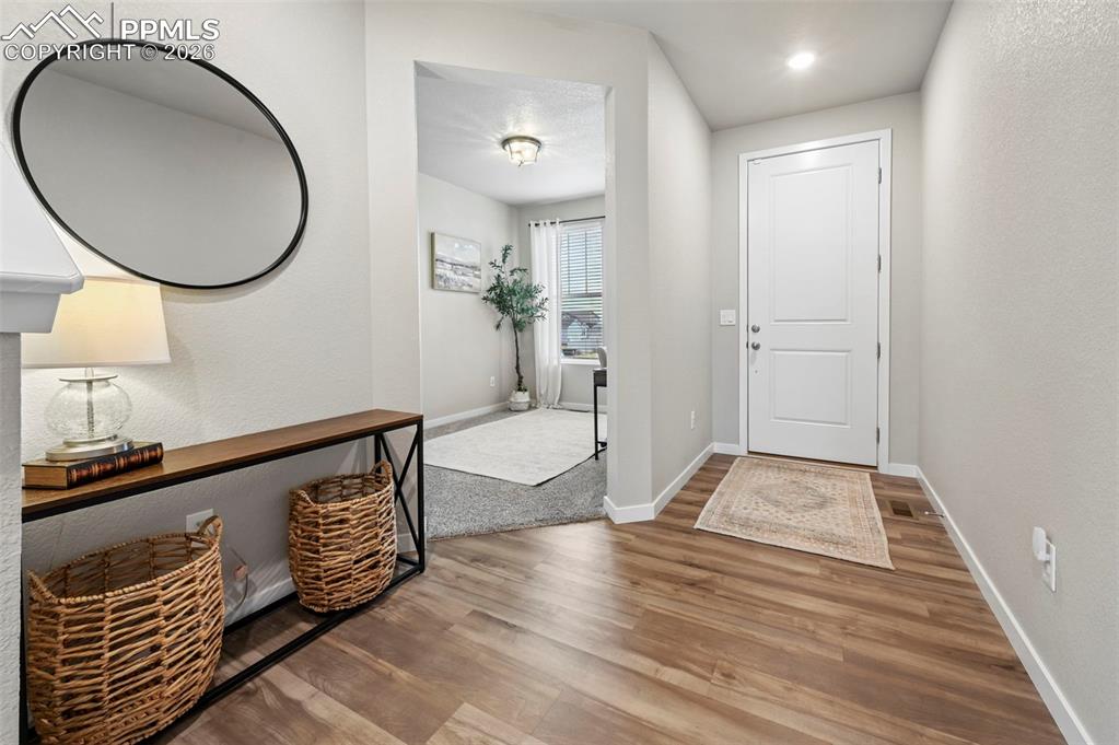 Image 6 of 42: Entry