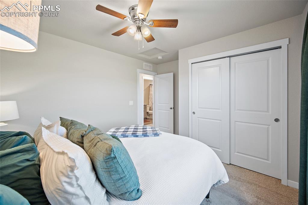 Image 21 of 42: Bedroom