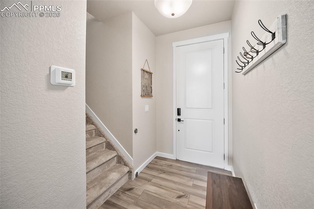 Image 4 of 42: Entry