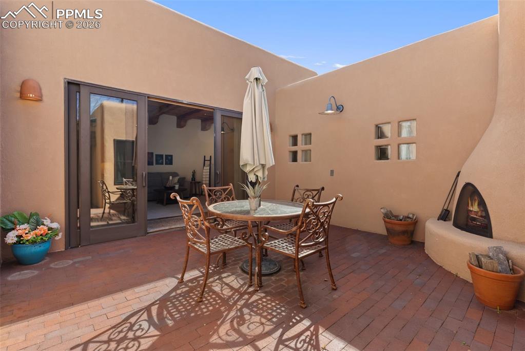 Image 9 of 38: Patio