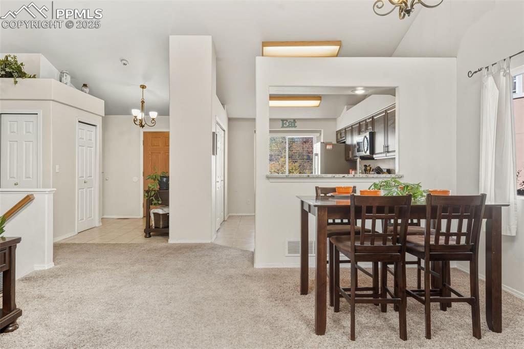 Image 12 of 47: Dining Area