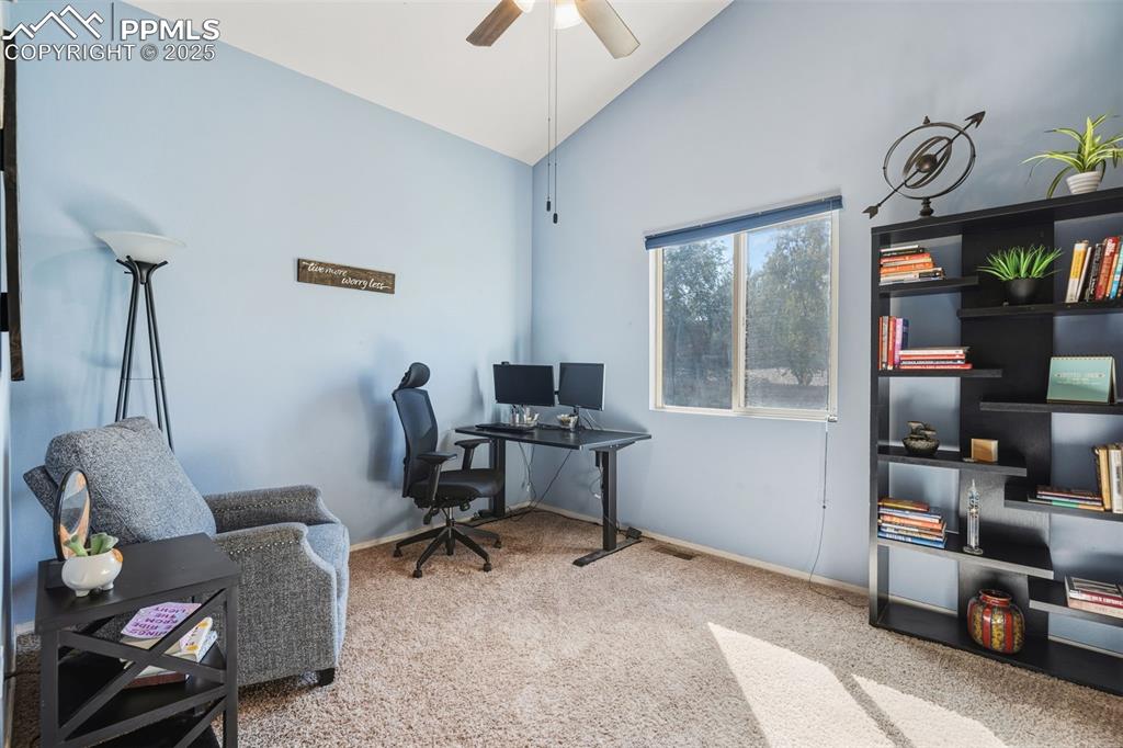 Image 24 of 47: Office