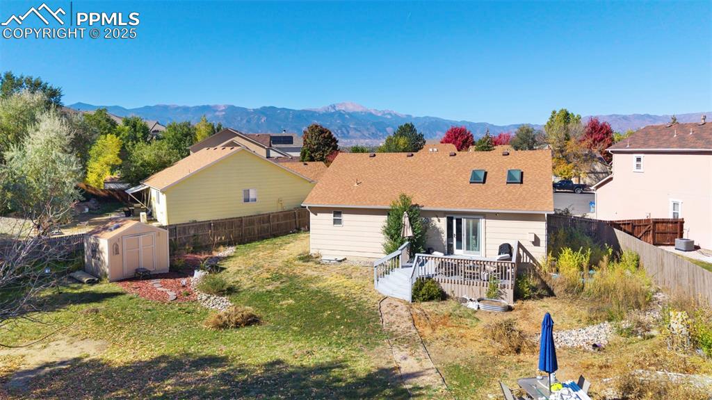 Image 39 of 47: Back of Structure