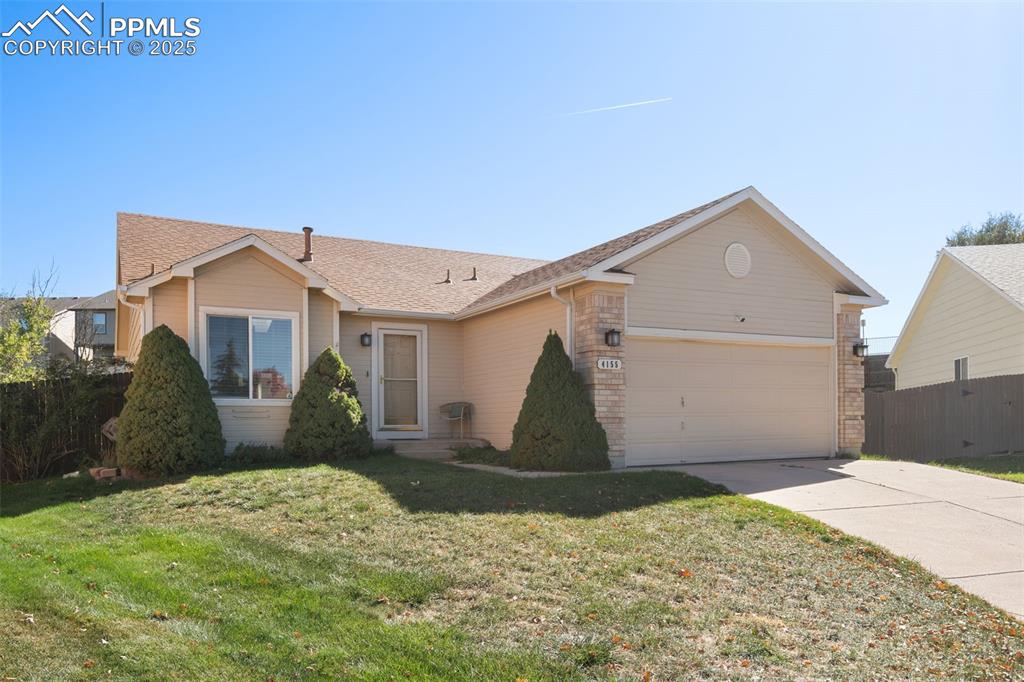 Image 46 of 47: Front of Structure