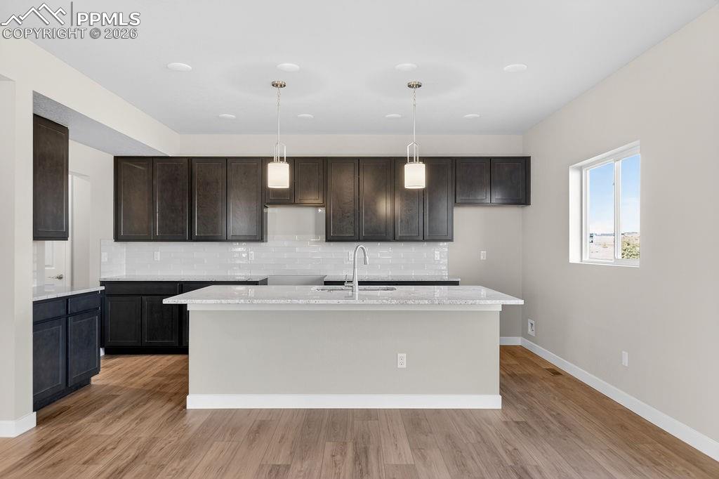 Image 14 of 39: Kitchen