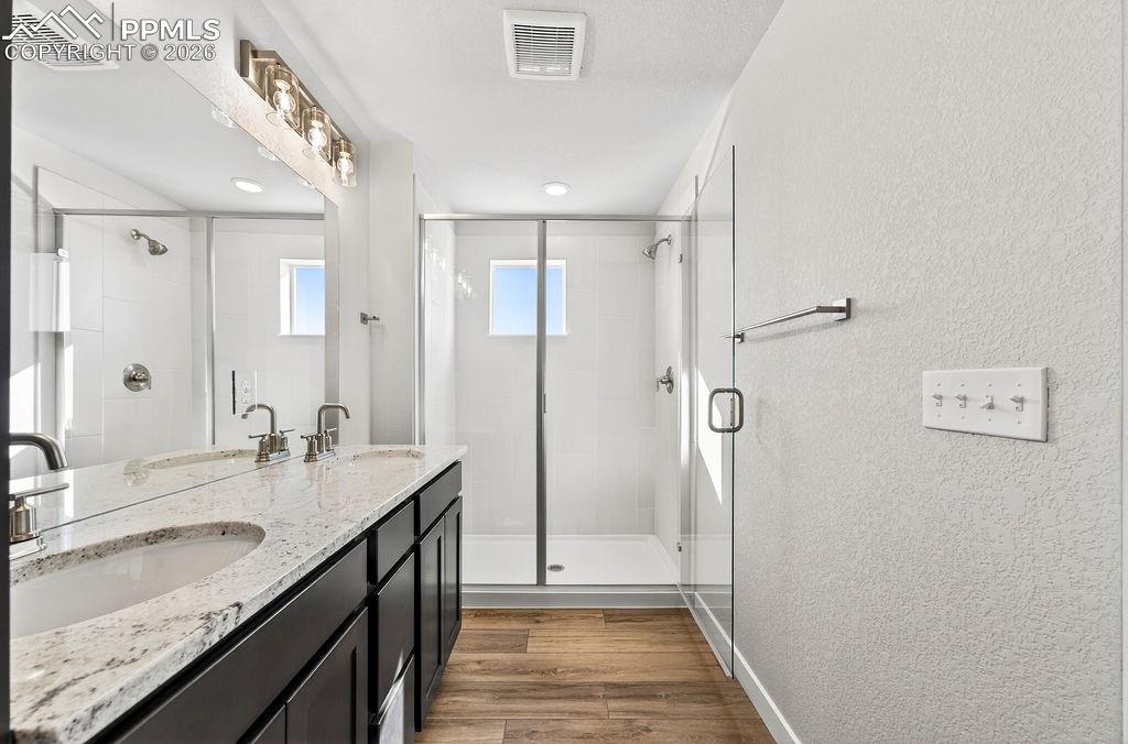 Image 28 of 39: Master Bathroom