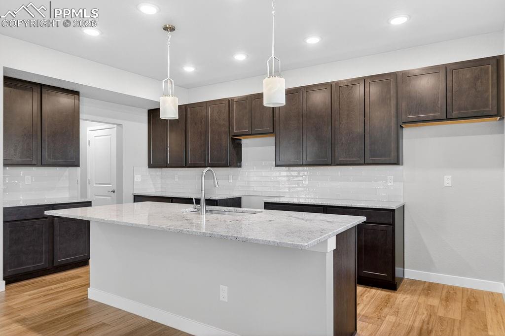 Image 9 of 39: Kitchen