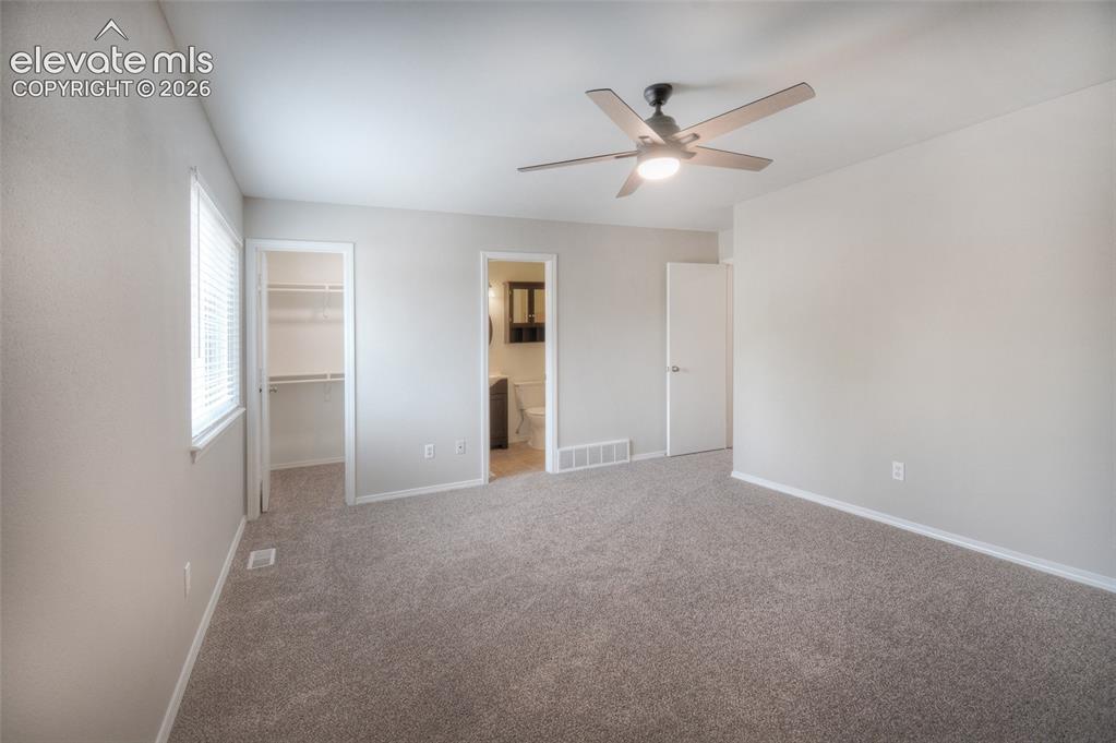 Image 11 of 29: Bedroom
