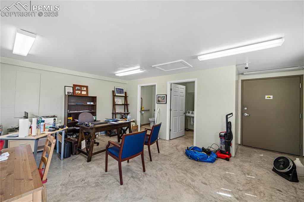 Image 9 of 47: Office