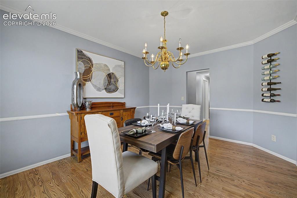 Image 7 of 46: Dining Room