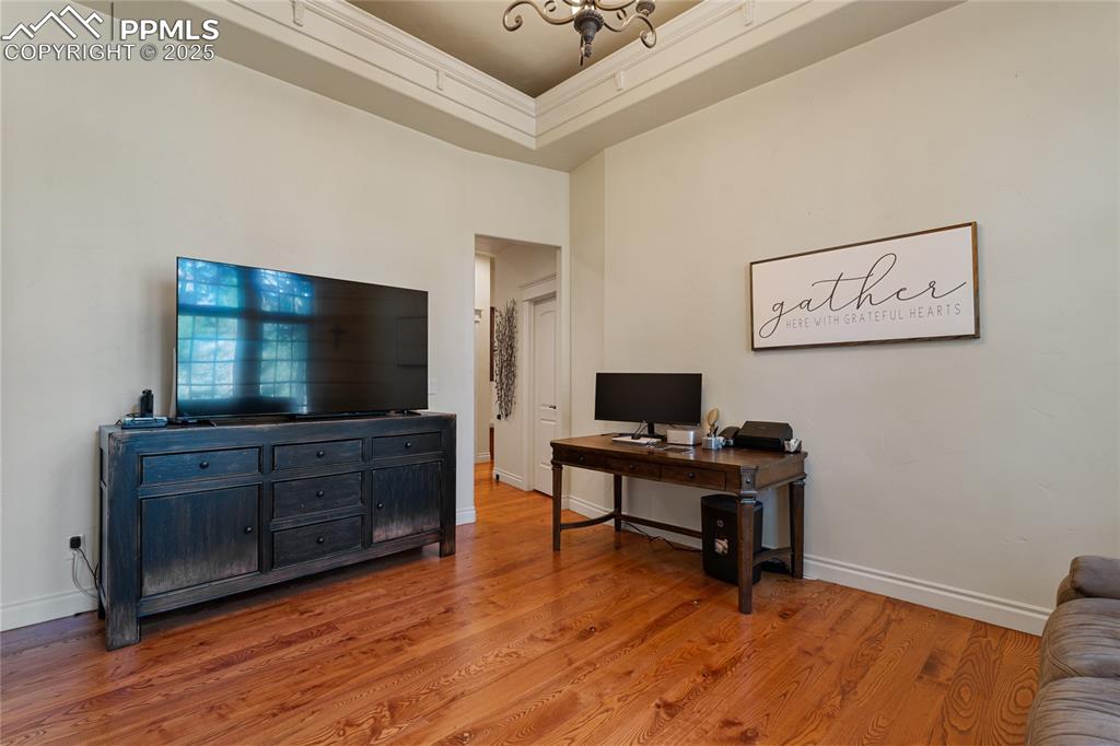 Image 10 of 46: Plenty of room for a very large dining table.