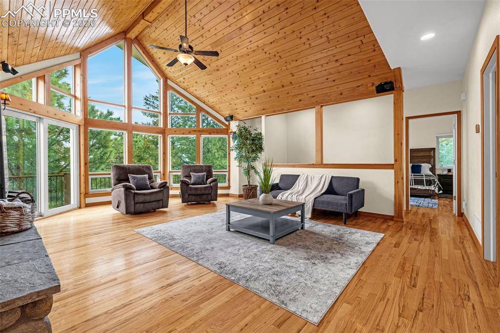 Image 12 of 47: Living Room
