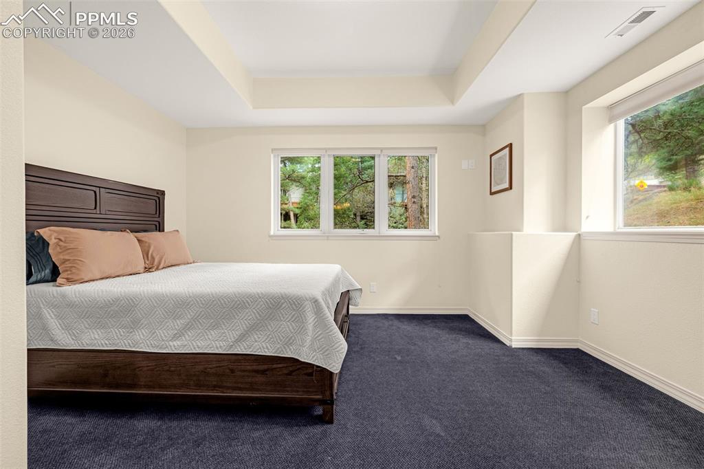 Image 33 of 47: Bedroom