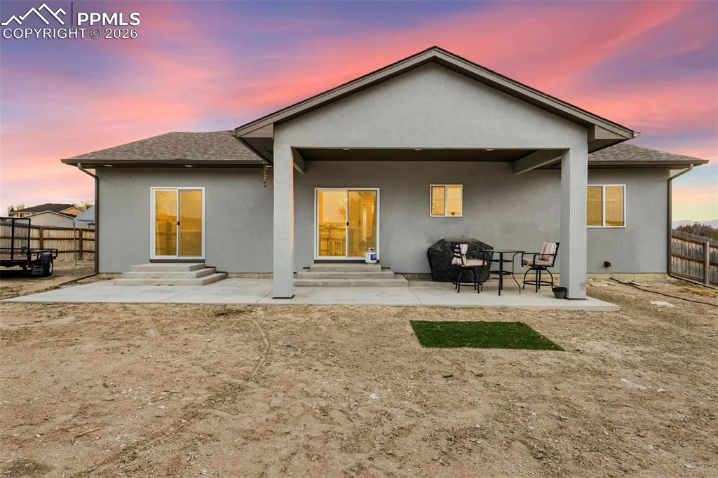 Image 30 of 33: Back of Structure