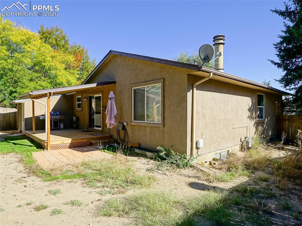 Image 33 of 36: Back of Home