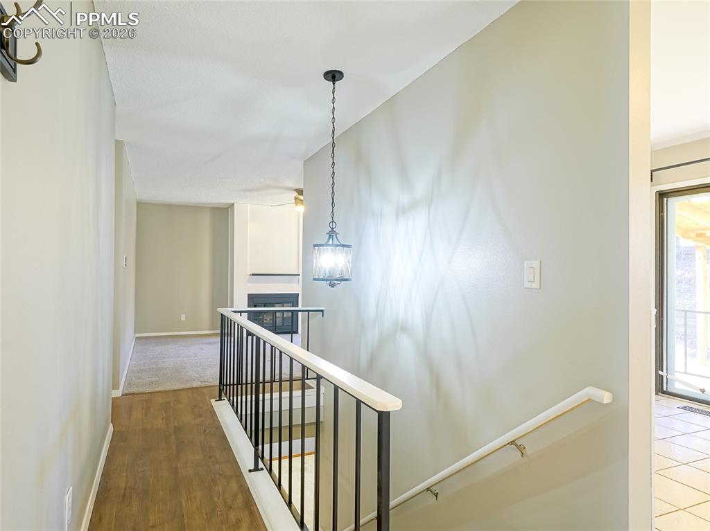 Image 9 of 36: Hallway 2