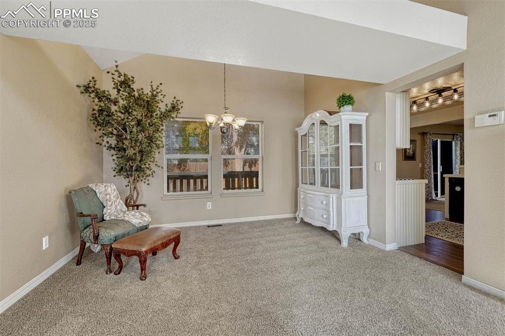 Image 15 of 49: Sitting Room