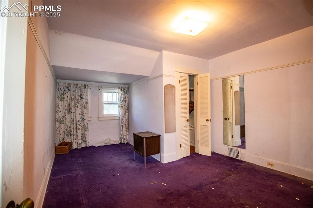 Image 26 of 30: Bonus Room