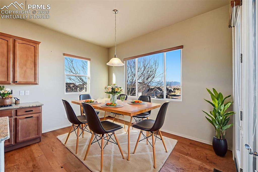 Image 14 of 42: Virtually Staged