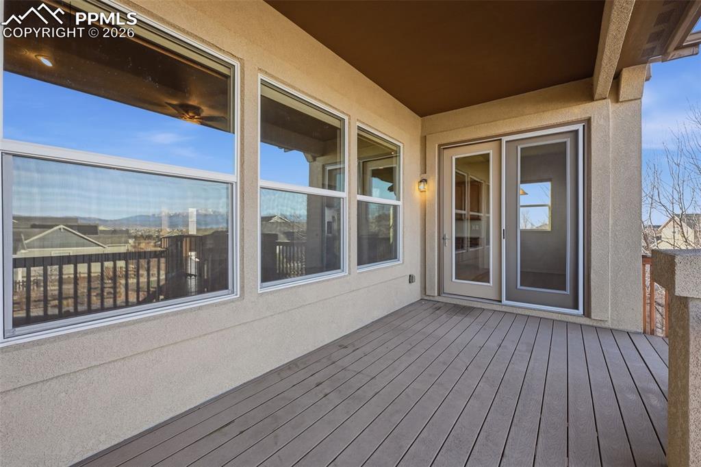 Image 37 of 42: Deck