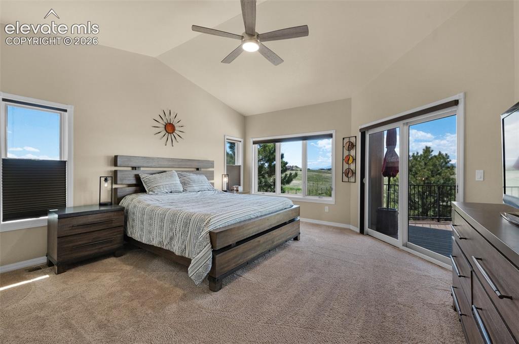 Image 16 of 49: Bedroom