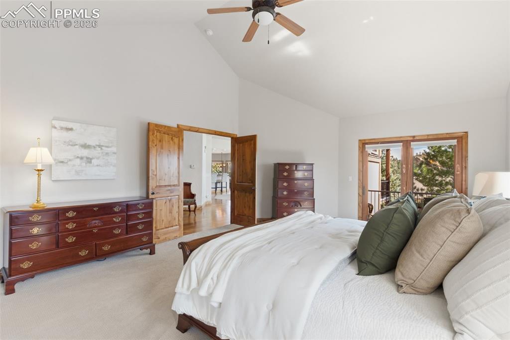 Image 17 of 47: Bedroom
