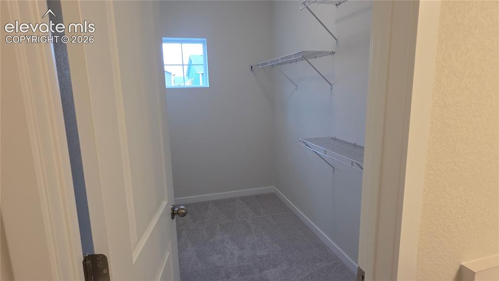 Image 10 of 17: Closet