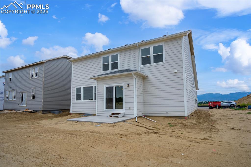 Image 33 of 34: Back of Structure