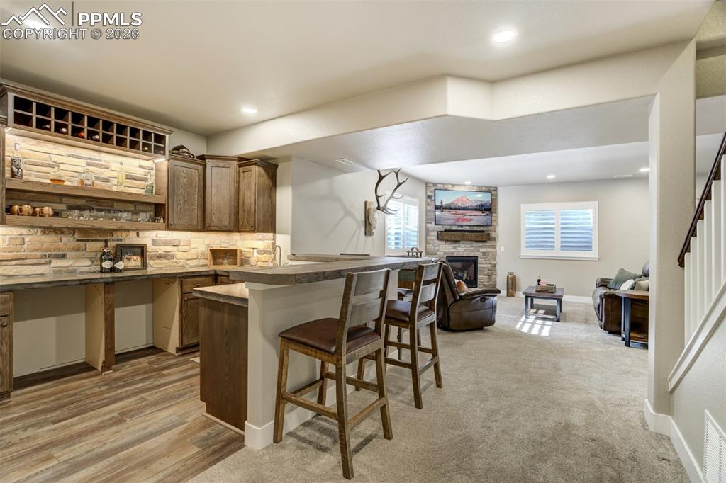 Image 35 of 50: Kitchen