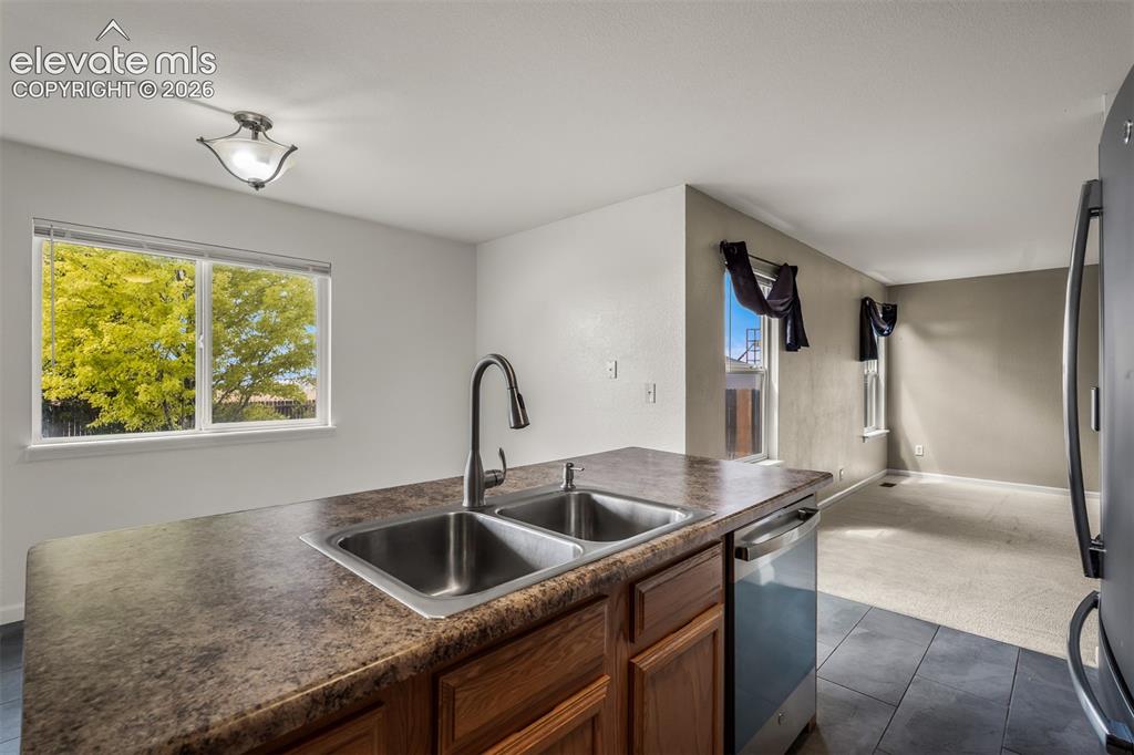 Image 13 of 46: Kitchen