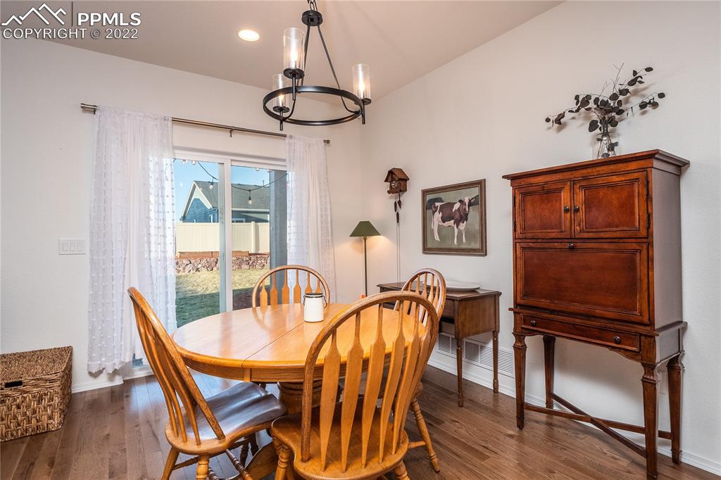 Listing 4373540, Image 22 of 37