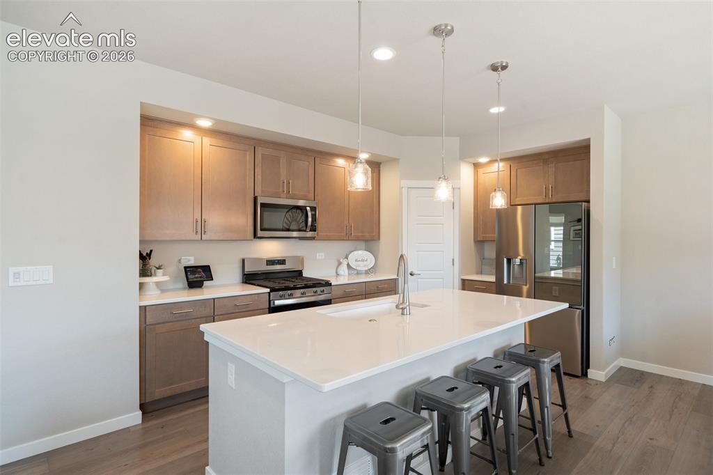 Image 5 of 23: Kitchen
