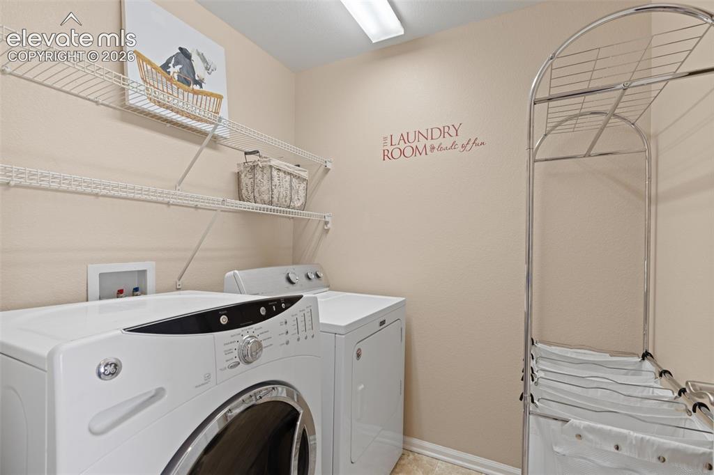 Image 35 of 48: Laundry