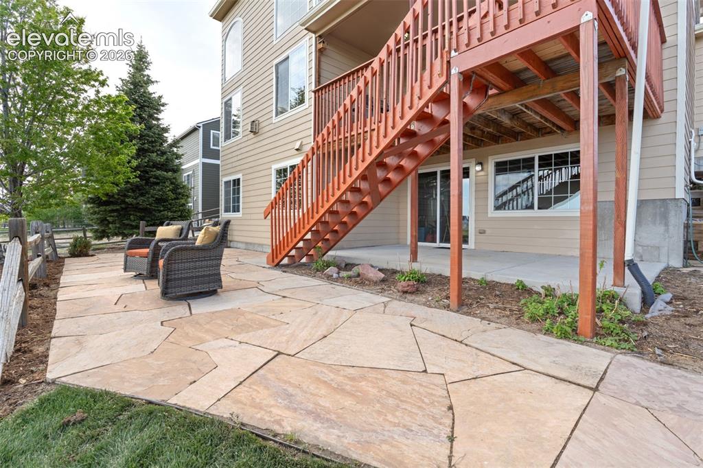 Image 40 of 48: Patio