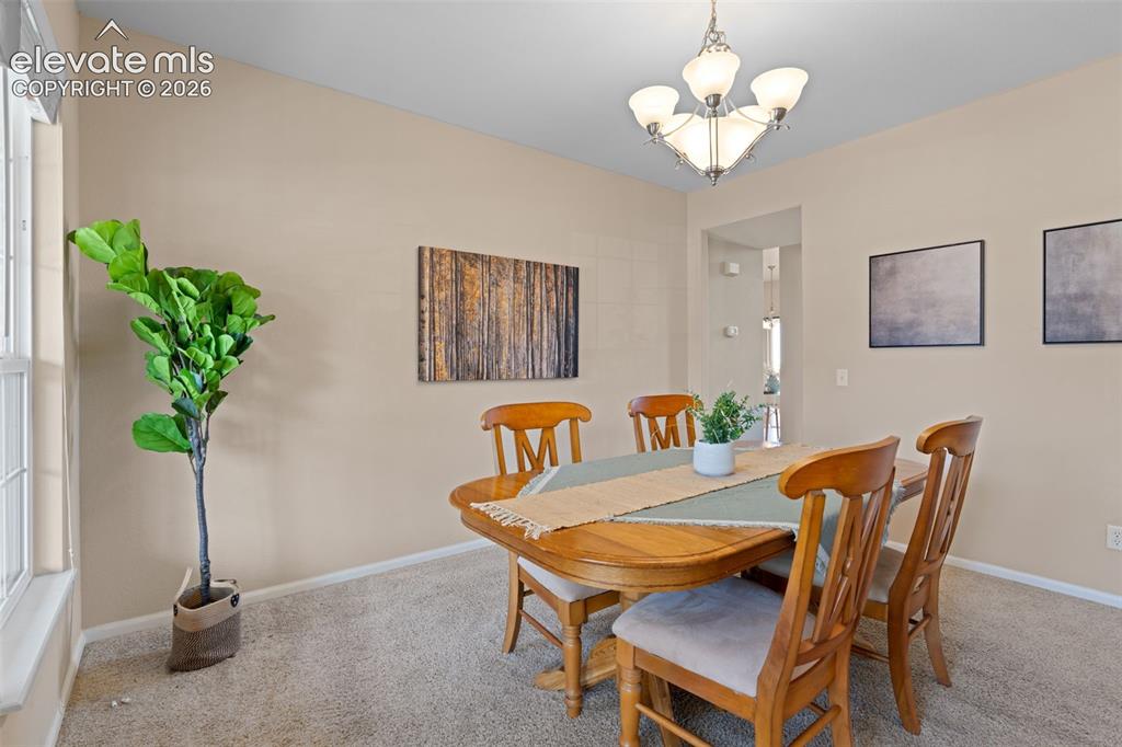 Image 9 of 48: Dining Area