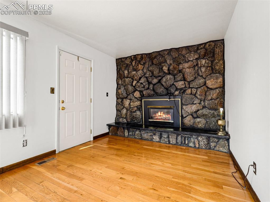 Image 13 of 34: Living Room